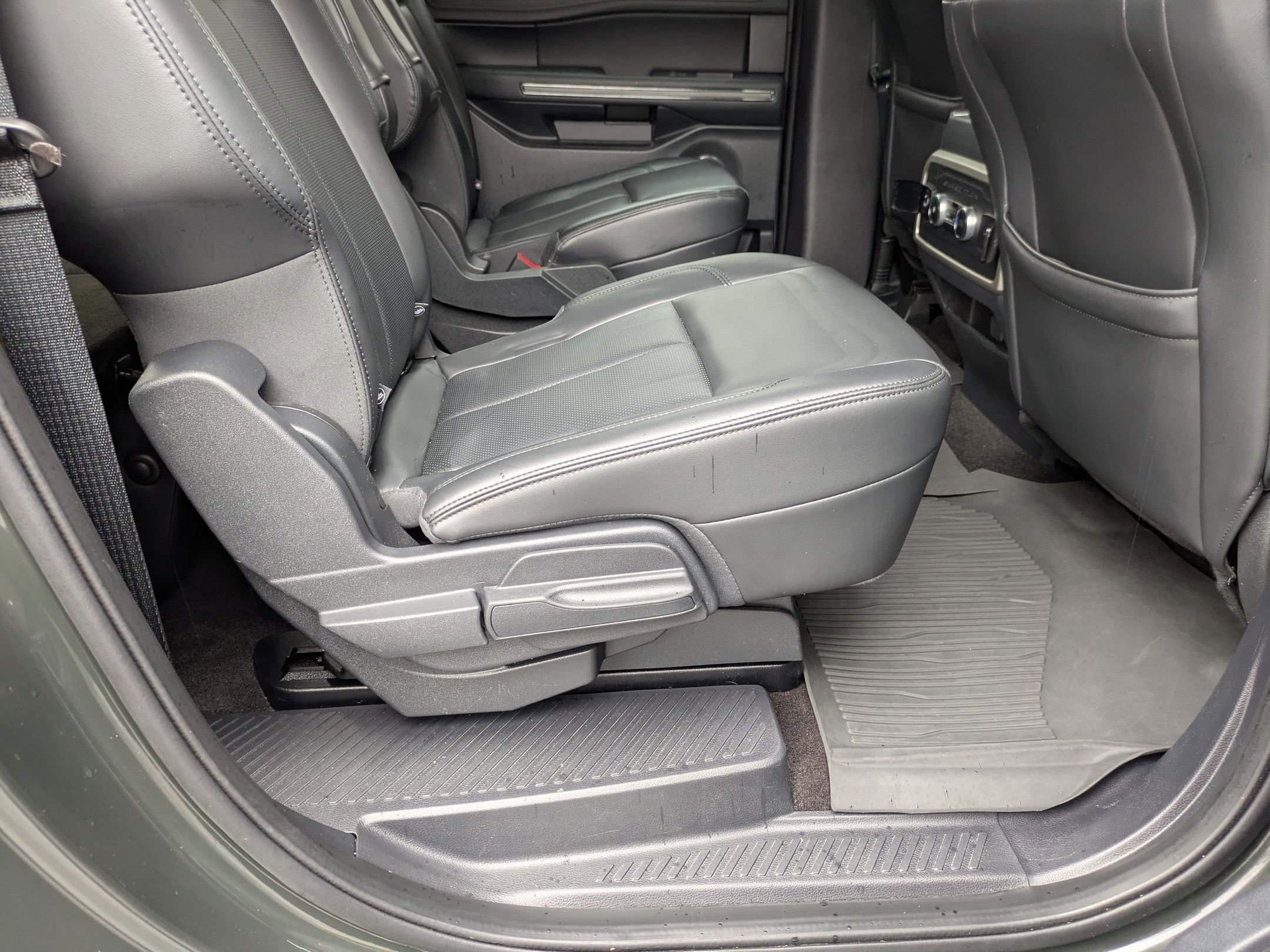 Certified 2023 Ford Expedition Max XLT image 37