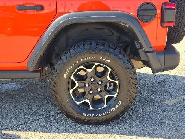 Used 2023 Jeep Wrangler Unlimited Rubicon 4xe w/ Steel Bumper Group AWD/4WD image 16