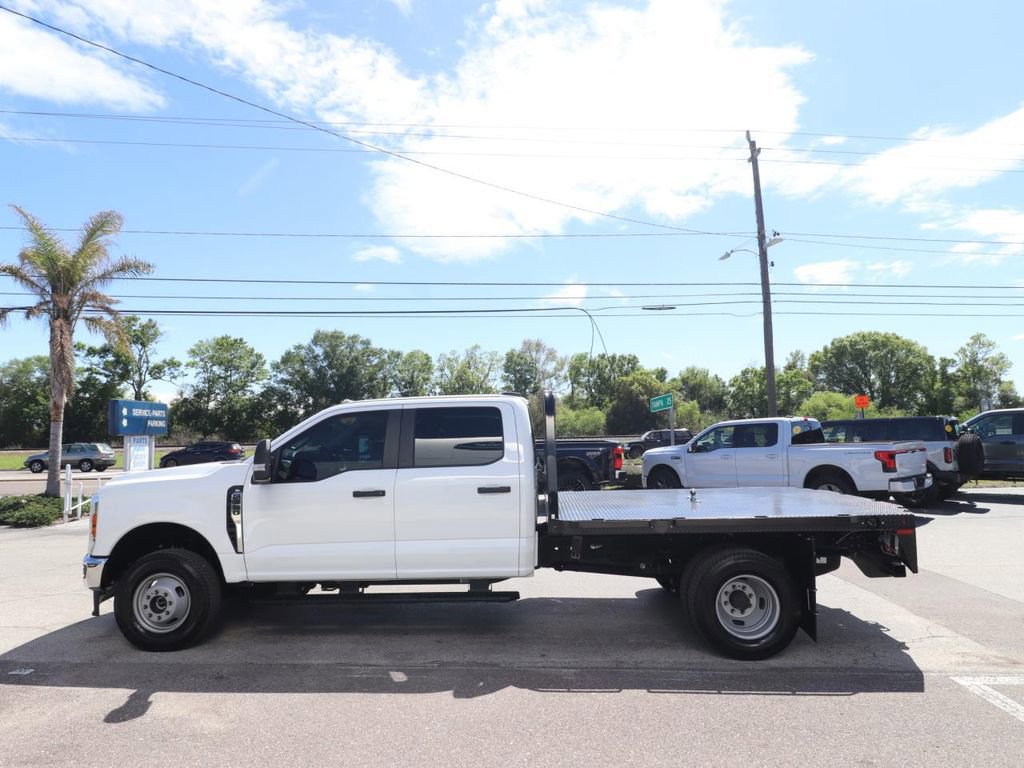 Certified 2025 Ford F350 XL w/ XL Chrome Package image 2