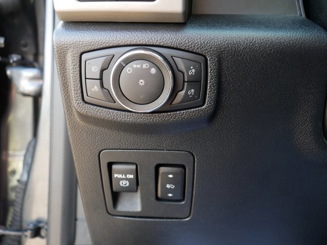 Certified 2019 Ford F150 Lariat w/ Equipment Group 502A Luxury image 25