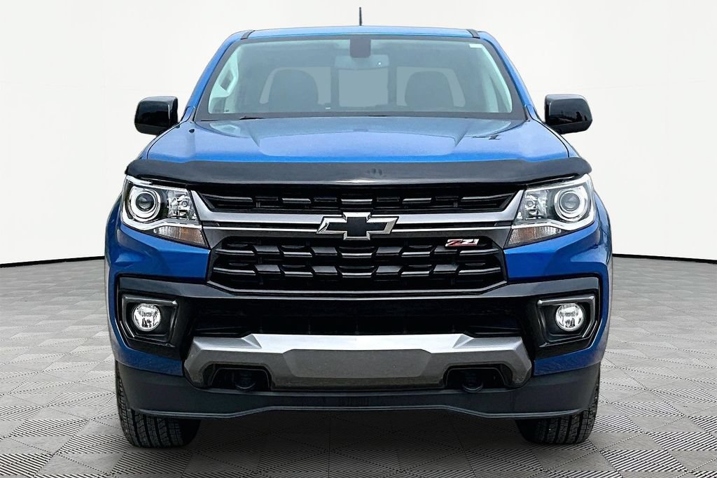 Used 2022 Chevrolet Colorado Z71 AWD/4WD image 3