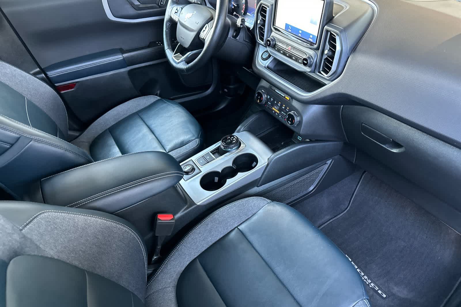 Certified 2022 Ford Bronco Sport Outer Banks w/ Tech Package AWD/4WD image 16