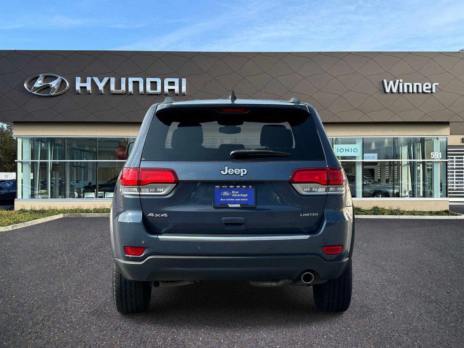 Used 2020 Jeep Grand Cherokee Limited AWD/4WD image 3