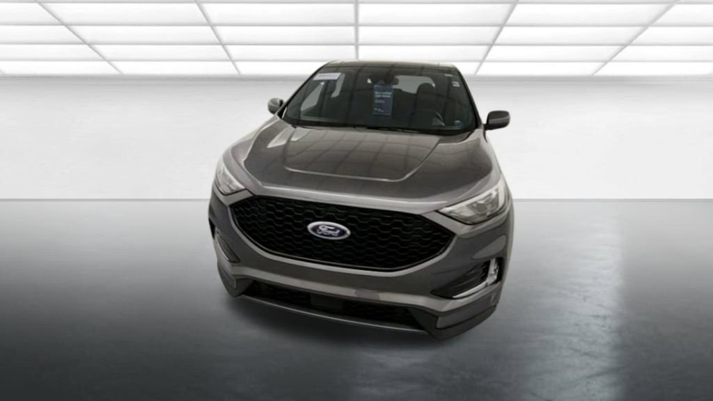 Certified 2024 Ford Edge ST-Line AWD/4WD image 2