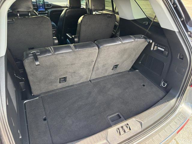 Certified 2023 Ford Explorer Limited w/ Limited Technology Package image 16