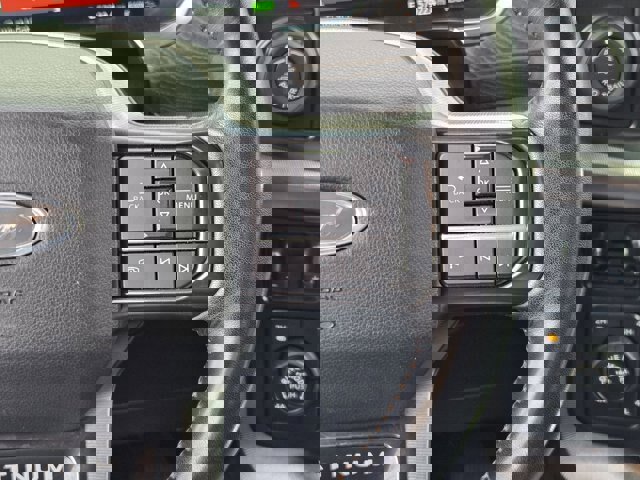 Certified 2022 Ford F150 Platinum w/ Equipment Group 701A High image 28