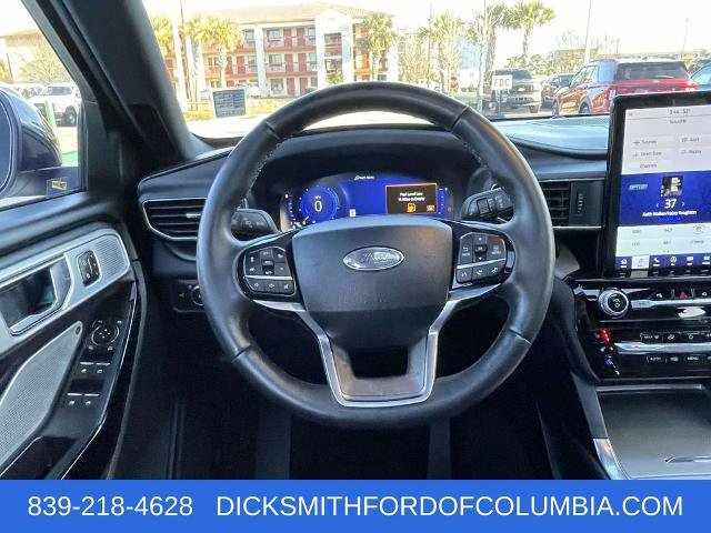 Certified 2022 Ford Explorer Platinum w/ Equipment Group 601A image 14