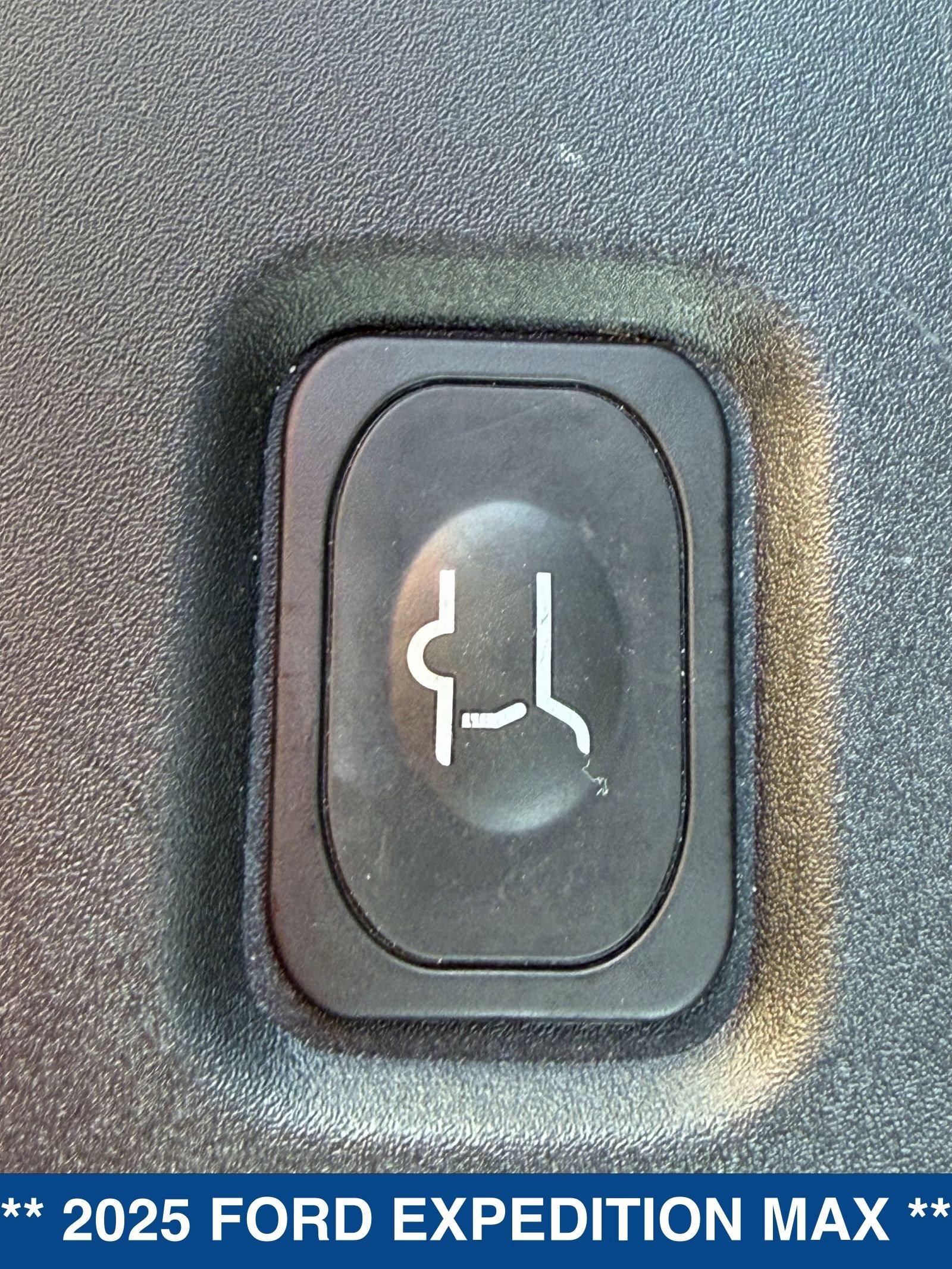 Certified 2025 Ford Expedition Max Active image 15