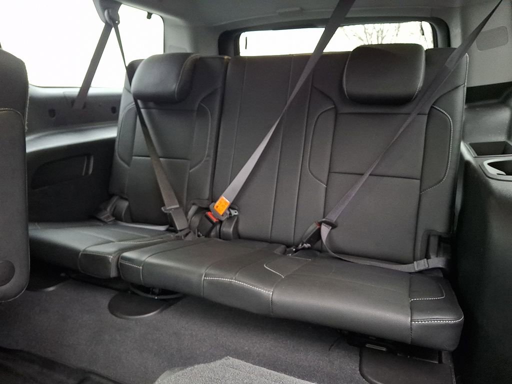 Used 2019 GMC Yukon XL SLT w/ Graphite Performance Edition image 11