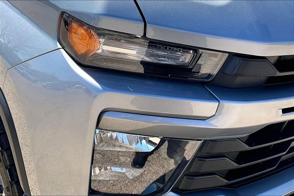 Used 2024 Chevrolet Silverado 2500 Custom w/ Custom Value Package image 30