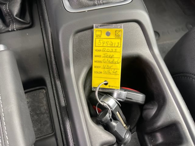 Used 2025 Jeep Gladiator Sport AWD/4WD image 33