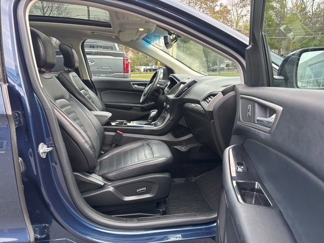 Certified 2017 Ford Edge SEL w/ Equipment Group 201A image 18