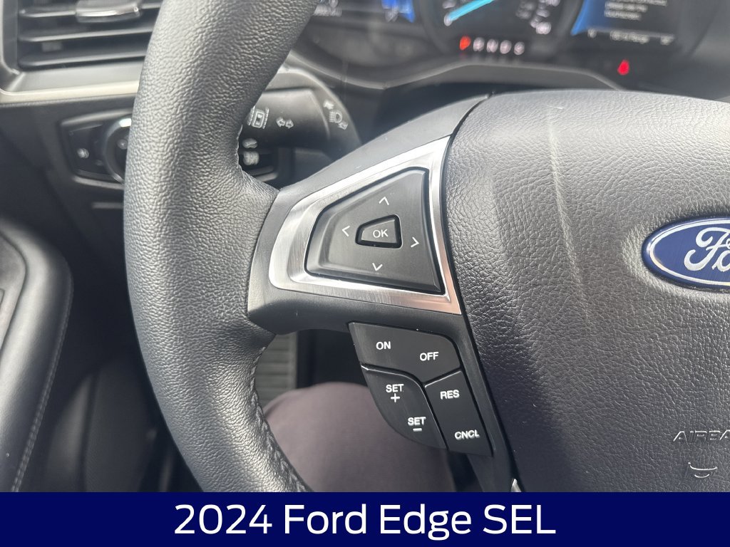 Certified 2024 Ford Edge SEL w/ Sport Appearance Package AWD/4WD image 21