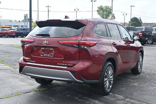 Used 2021 Toyota Highlander Platinum AWD/4WD image 9