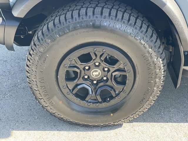 Certified 2023 Ford Bronco 2-Door AWD/4WD image 39