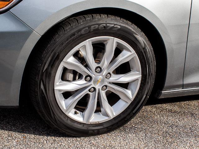 Used 2023 Chevrolet Malibu LT image 5