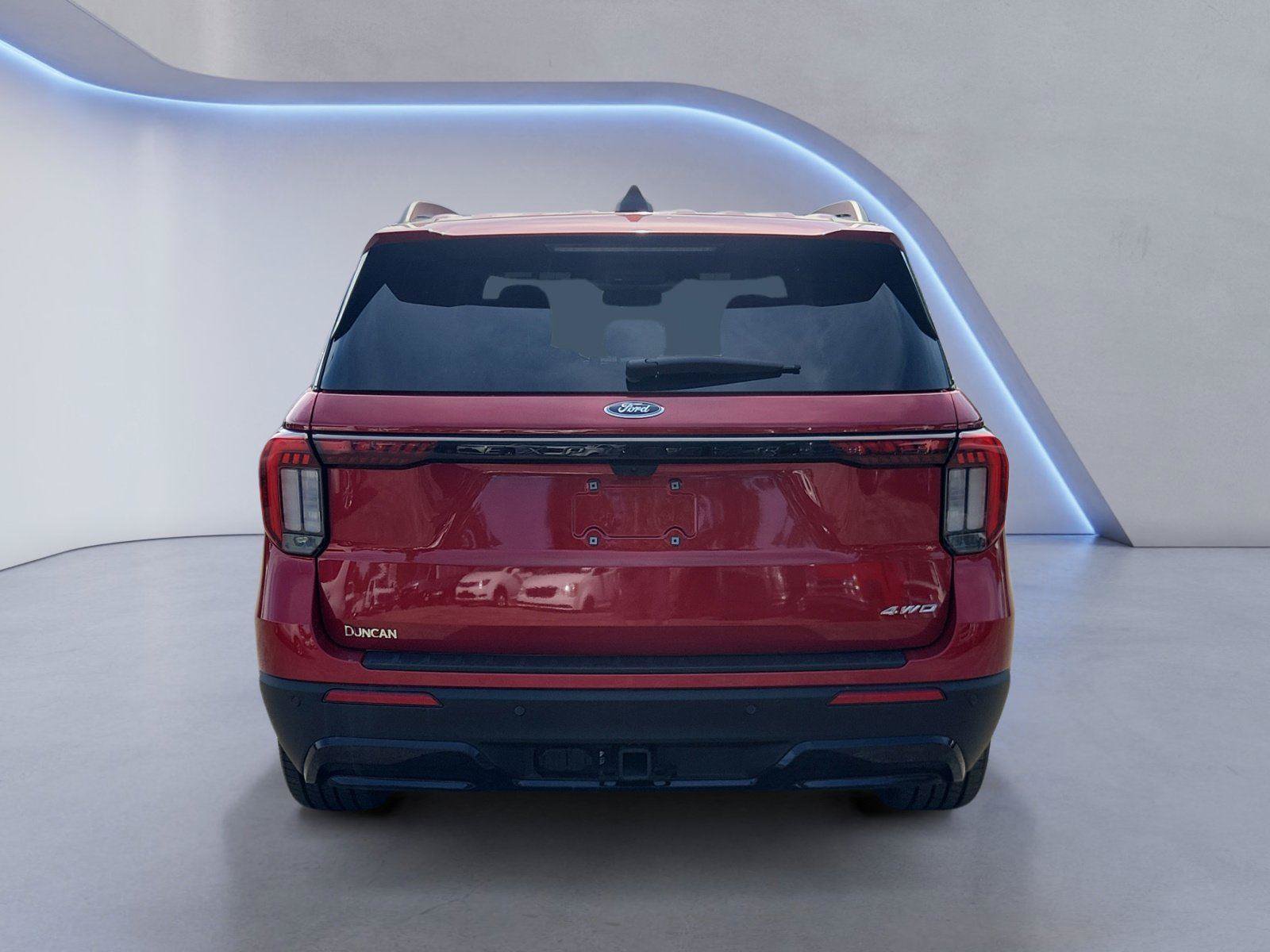 Certified 2025 Ford Explorer ST-Line w/ Premium Package AWD/4WD image 4