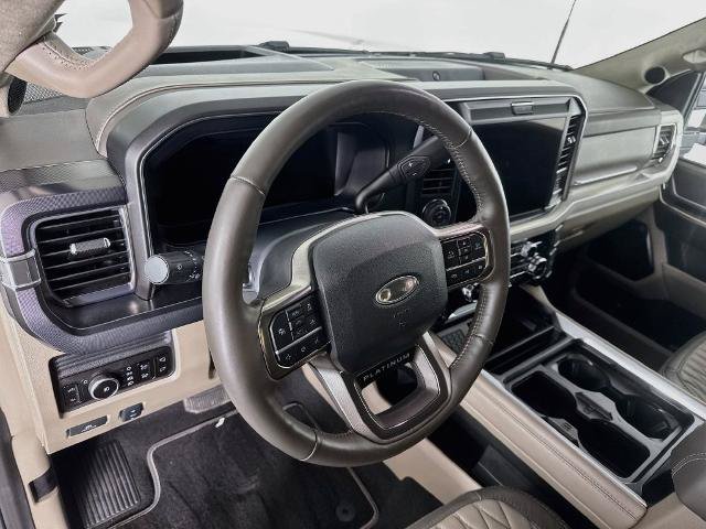 Certified 2025 Ford F450 Platinum w/ Platinum Plus Package AWD/4WD image 9
