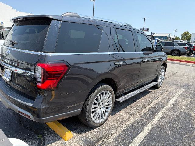 Certified 2024 Ford Expedition Limited AWD/4WD image 5