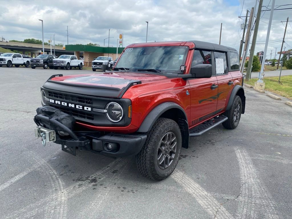 Certified 2024 Ford Bronco Black Diamond AWD/4WD image 3