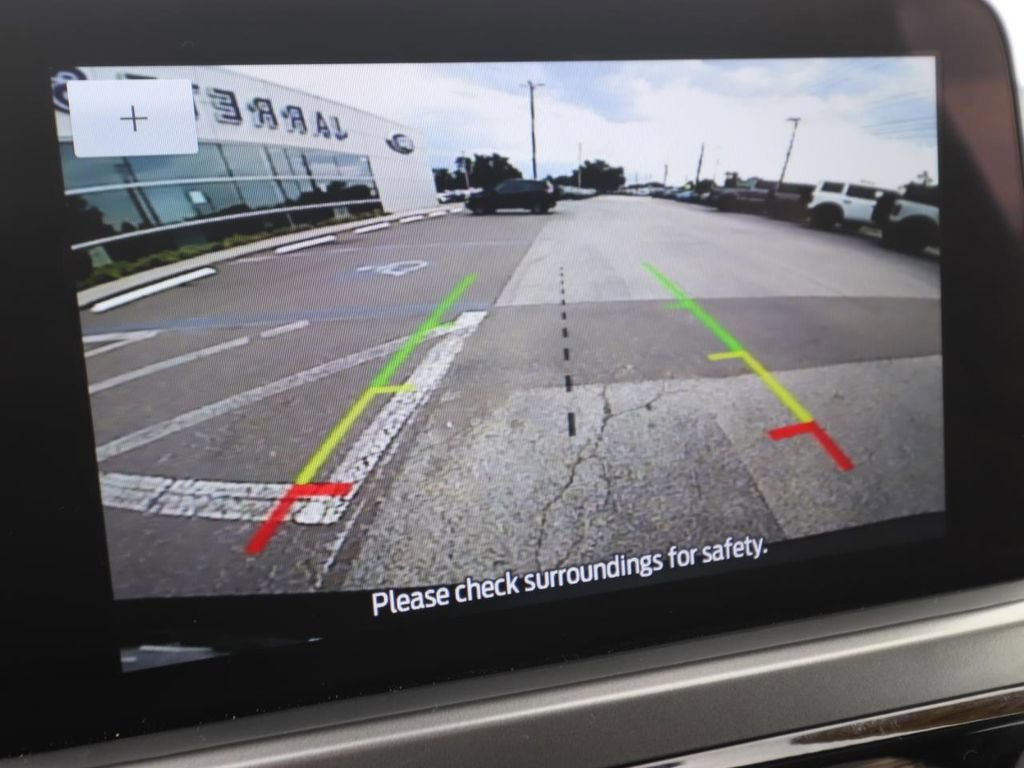 Certified 2025 Ford Escape Active image 9