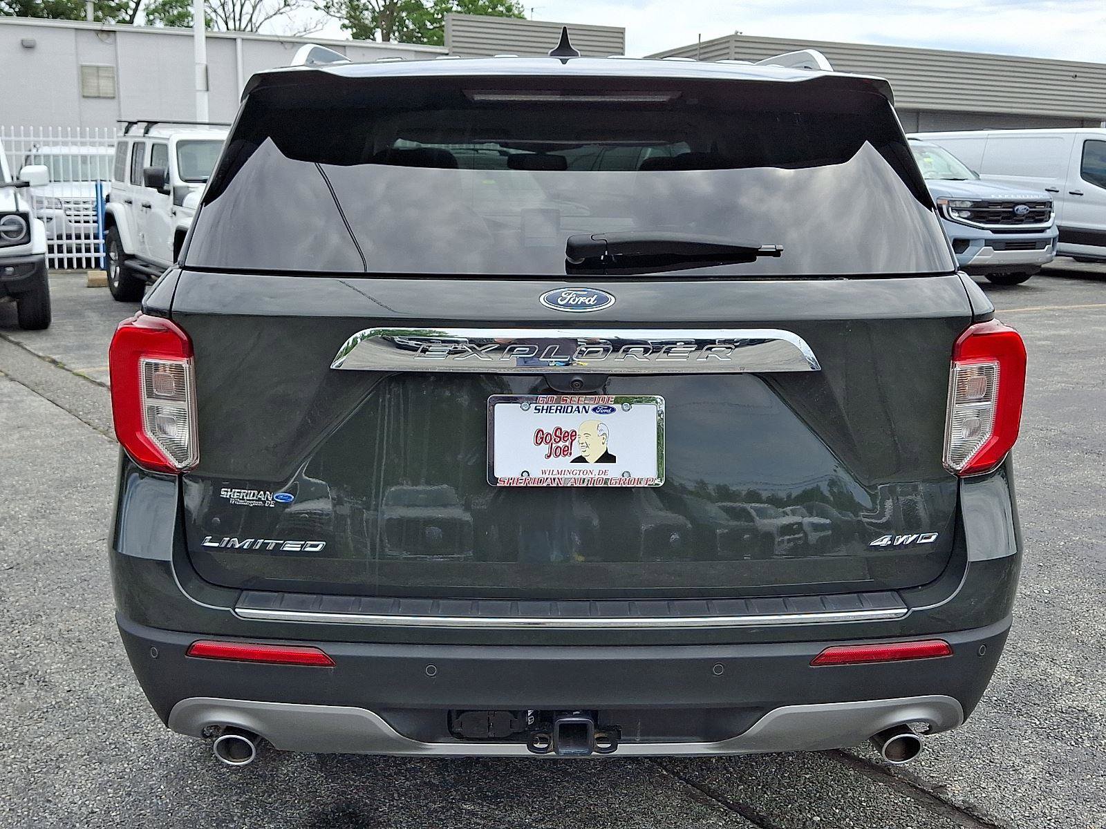 Certified 2023 Ford Explorer Limited w/ Limited Technology Package AWD/4WD image 5