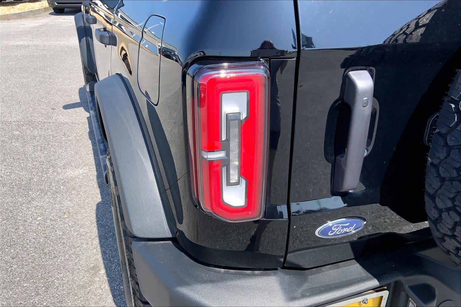 Certified 2025 Ford Bronco Outer Banks AWD/4WD image 29