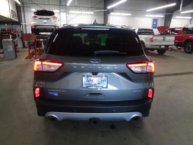 Certified 2022 Ford Escape Titanium w/ Class II Trailer Tow Package AWD/4WD image 4