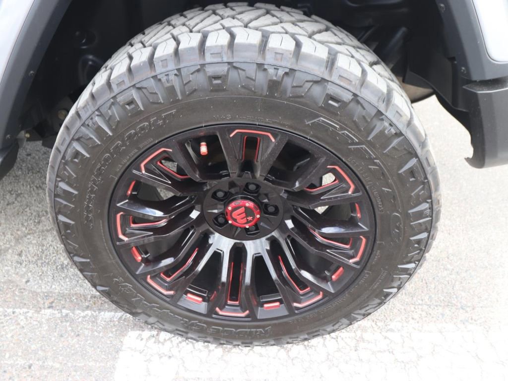 Used 2021 Jeep Wrangler Unlimited Sahara AWD/4WD image 17