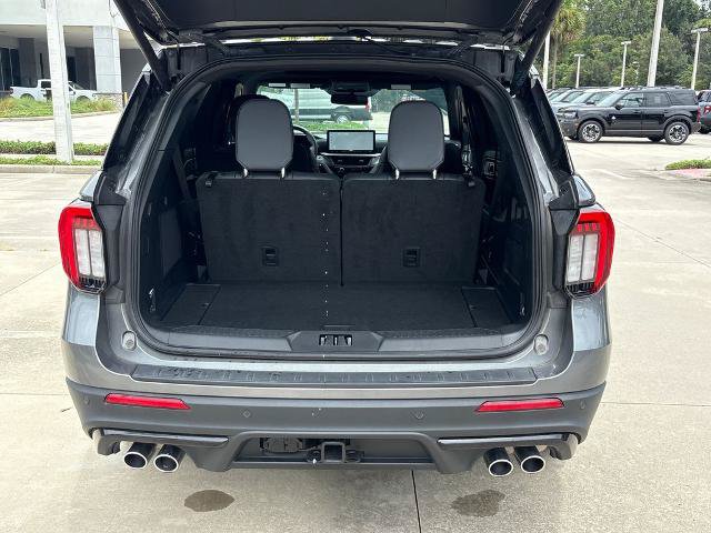 Certified 2025 Ford Explorer ST AWD/4WD image 33