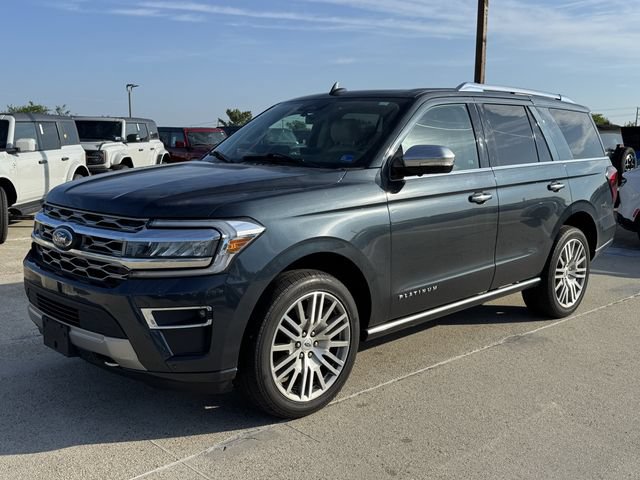 Certified 2023 Ford Expedition Platinum AWD/4WD image 5