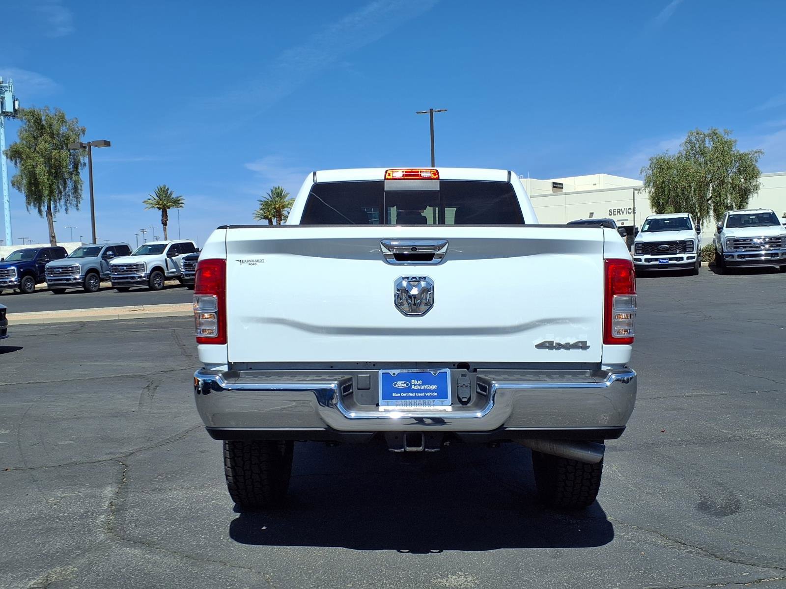 Used 2024 RAM 2500 Tradesman w/ Chrome Appearance Group AWD/4WD image 5