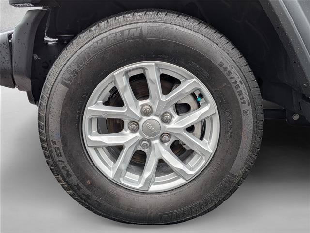 Used 2023 Jeep Wrangler Unlimited Sport AWD/4WD image 22