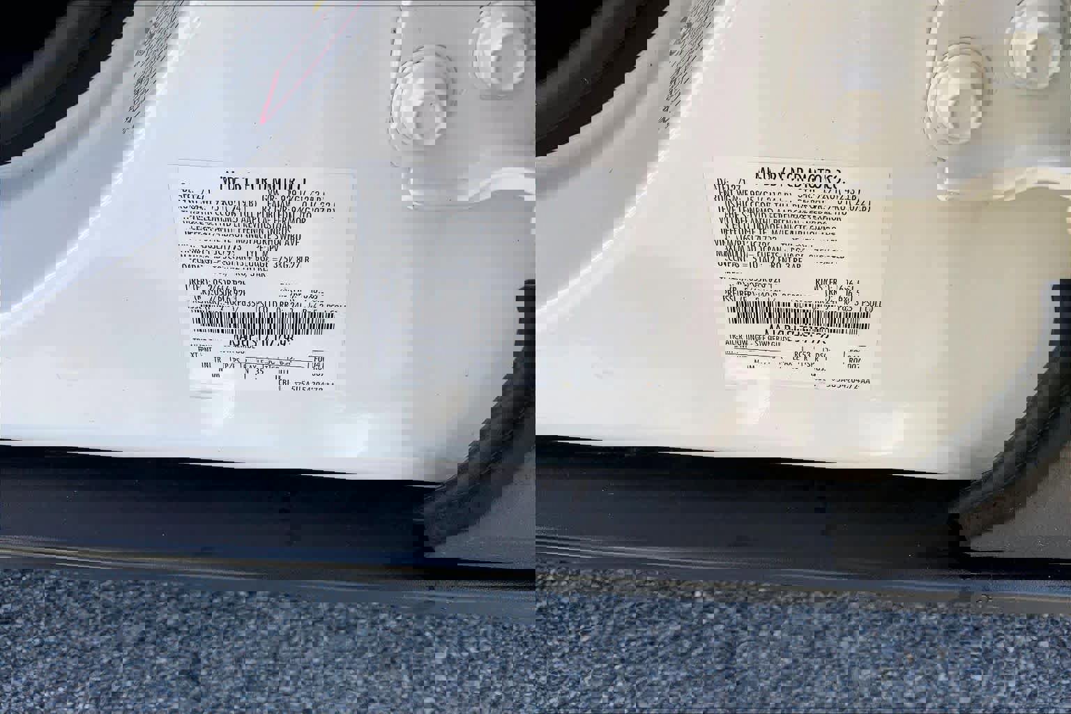 Certified 2018 Ford EcoSport S image 32