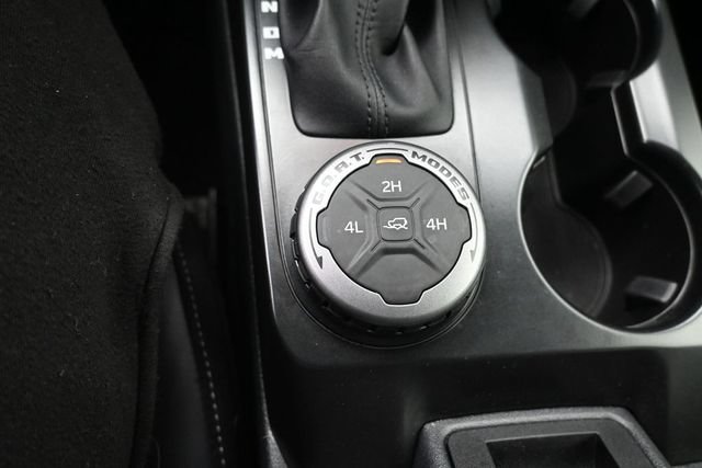 Certified 2025 Ford Bronco Outer Banks AWD/4WD image 15
