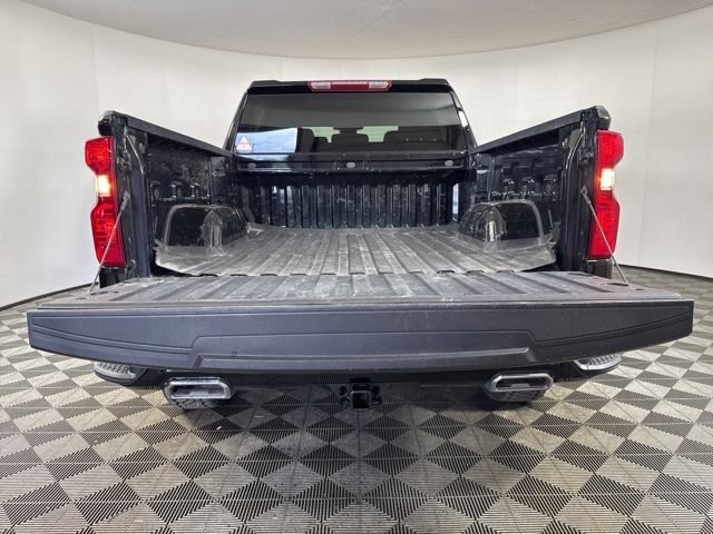 Used 2025 Chevrolet Silverado 1500 Custom Trail Boss AWD/4WD image 20
