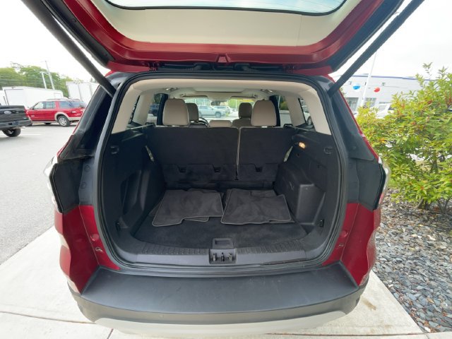 Certified 2018 Ford Escape SEL AWD/4WD image 11