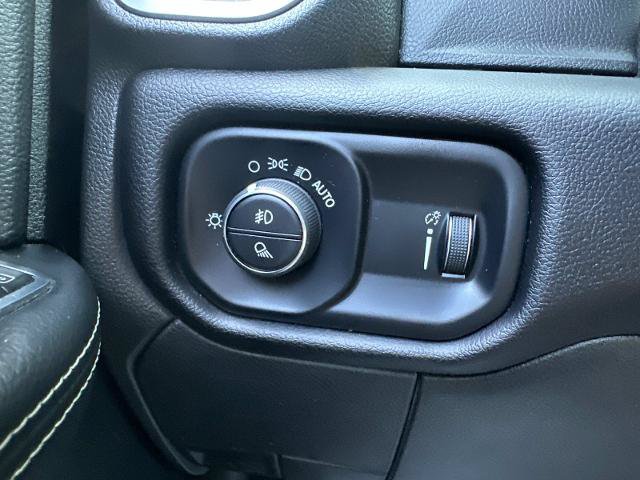 Used 2024 RAM 2500 Big Horn AWD/4WD image 23