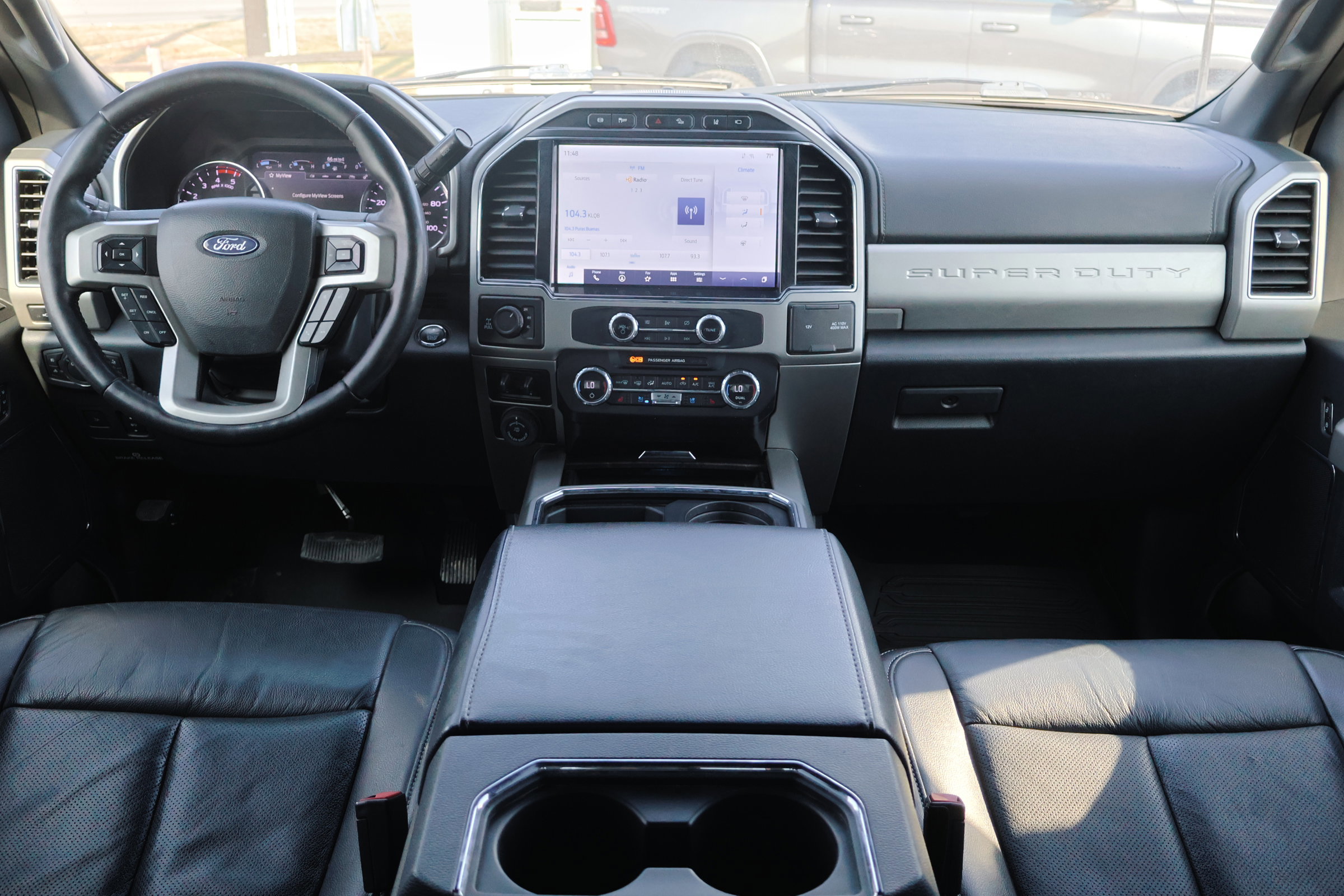 Certified 2022 Ford F250 Lariat w/ Tremor Off-Road Package image 27