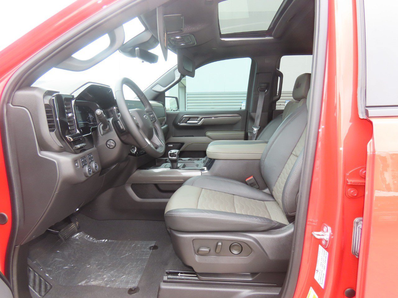 Used 2024 Chevrolet Silverado 1500 ZR2 w/ ZR2 Bison Edition AWD/4WD image 23