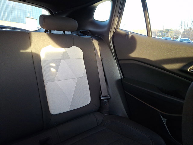 Used 2024 Chevrolet Trax RS w/ Driver Confidence Package image 18