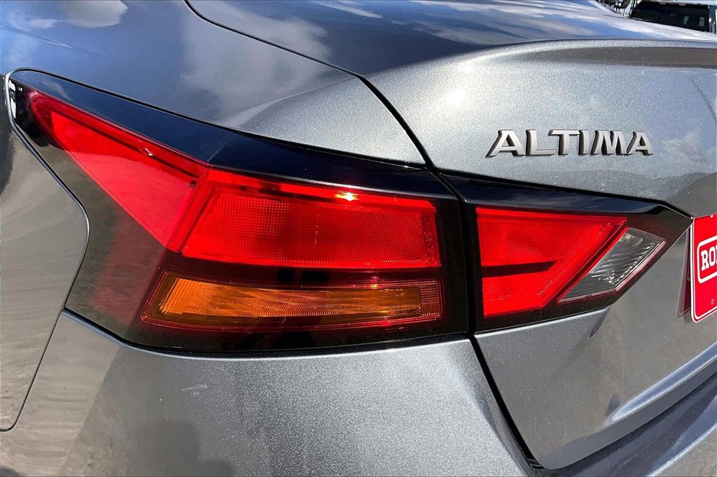 Used 2023 Nissan Altima 2.5 SV image 20