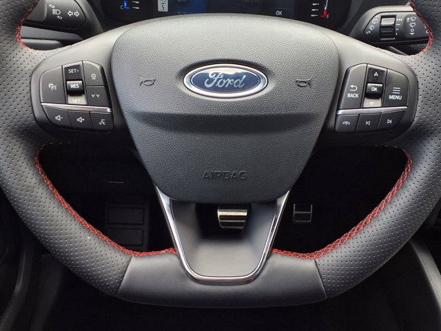 Certified 2024 Ford Escape ST-Line w/ Tech Pack #1 AWD/4WD image 16