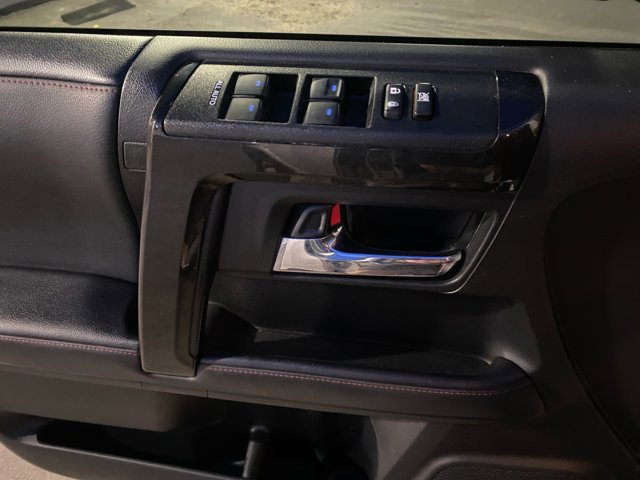 Used 2021 Toyota 4Runner TRD Off-Road Premium w/ Moonroof Package AWD/4WD image 14