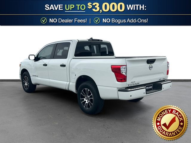 Used 2024 Nissan Titan SV AWD/4WD image 4