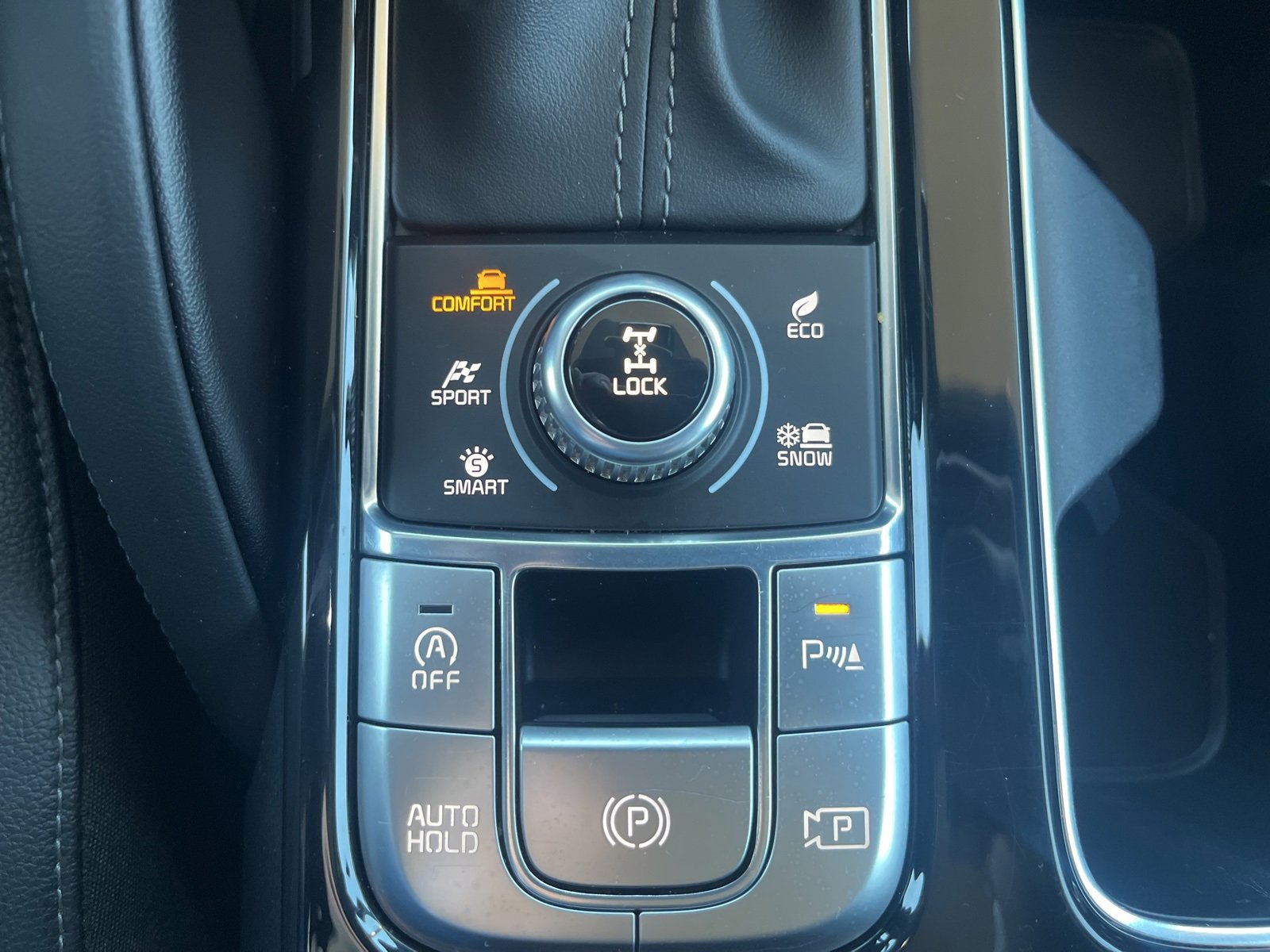 Used 2024 Kia Telluride SX X-Line image 28