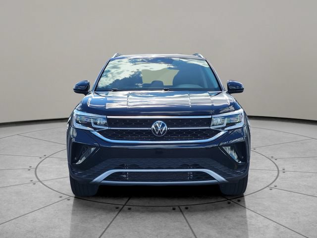 Used 2024 Volkswagen Taos SEL AWD/4WD image 14