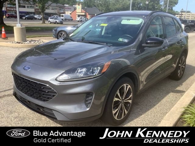 Certified 2022 Ford Escape SE w/ SE Sport Appearance Package AWD/4WD image 8