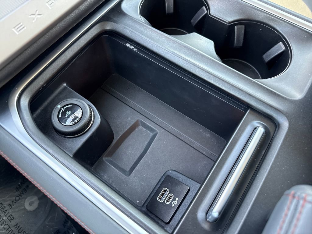 Certified 2025 Ford Expedition Max Active RWD image 23