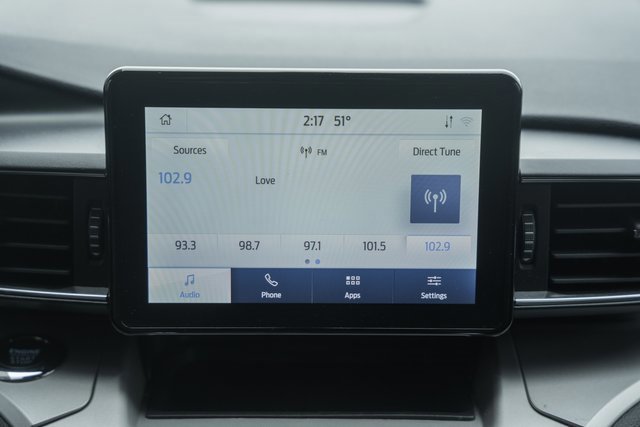 Certified 2024 Ford Explorer XLT w/ Equipment Group 202A image 23